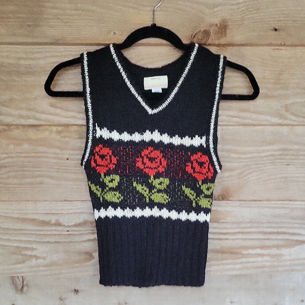 Kimchi Blue Black Sweater Vest with Red and Green Floral Design Size XS
